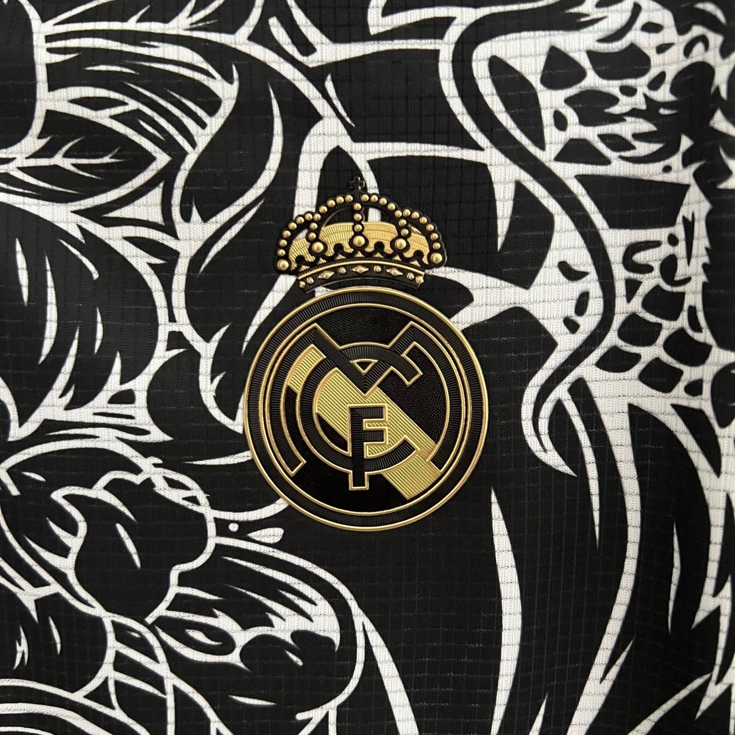 23/24 REAL MADRID GOLDEN SERPENT - KitCulture©