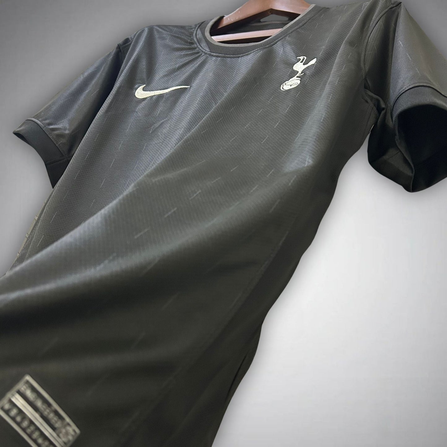 25/26 TOTTENHAM AWAY PREMIUM KIT - KitCulture©