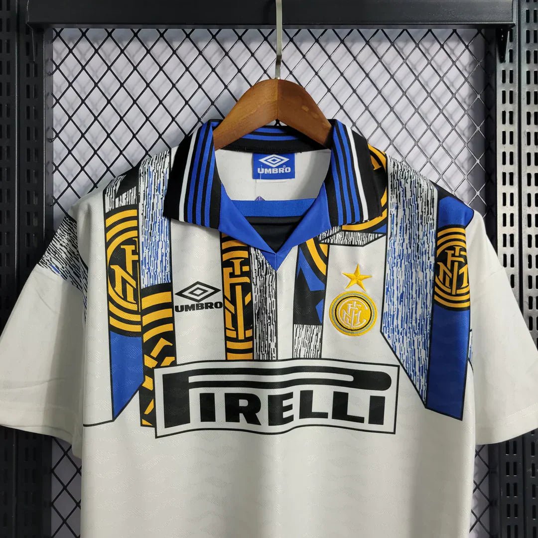 INTER MILAN 1995/96 AWAY SHIRT - KitCulture©