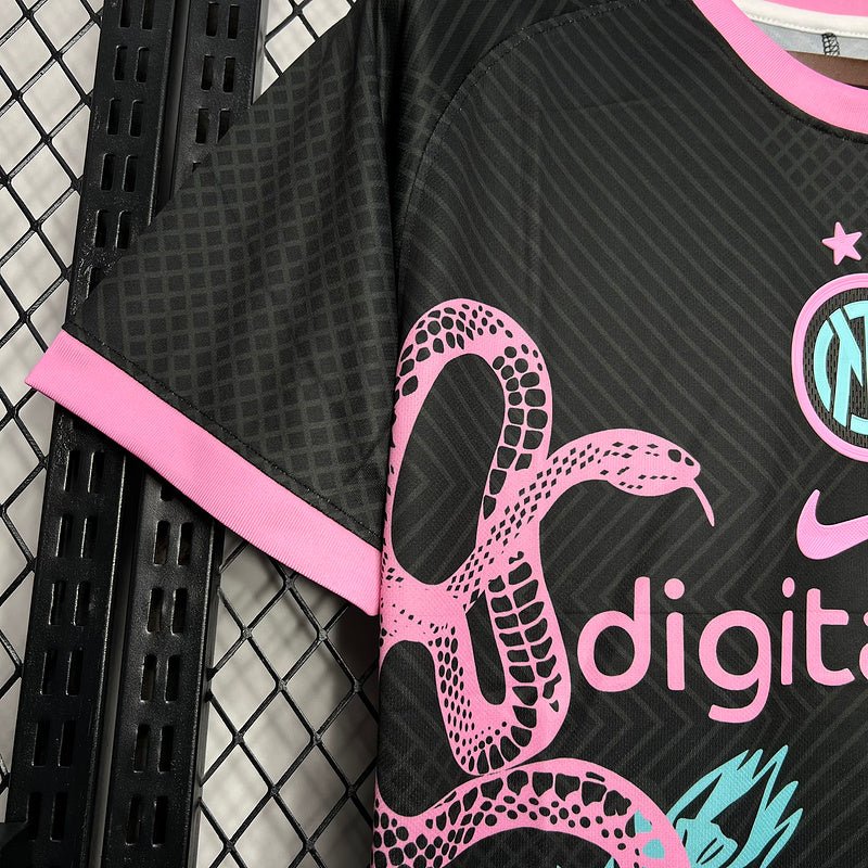 INTER MILAN PINK SNAKE KIT - KitCulture©