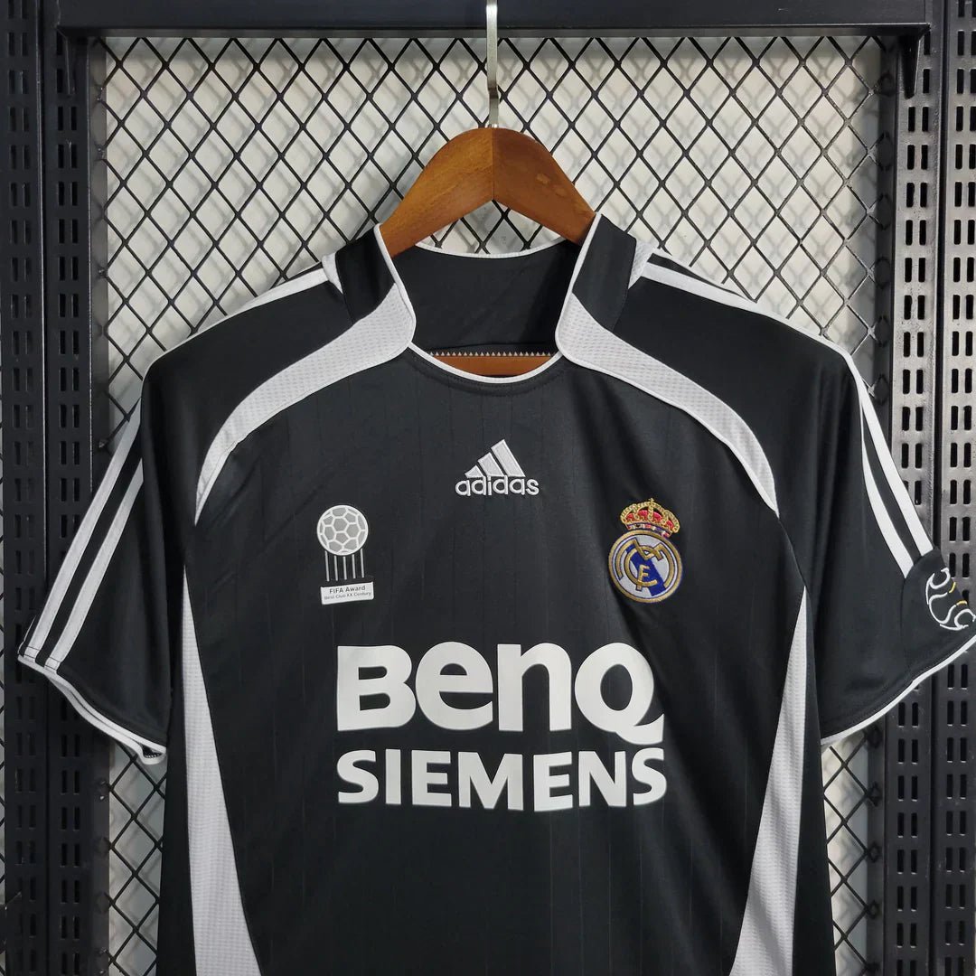 REAL MADRID 2006/07 AWAY SHIRT - KitCulture©