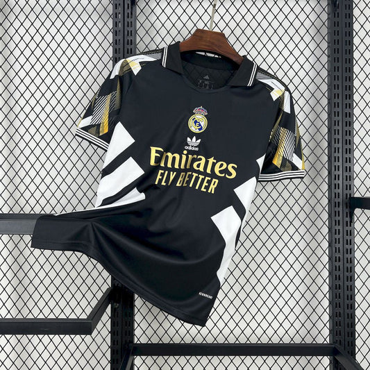2025/26 REAL MADRID – “ARROW BLACK EDITION” JERSEY - KitCulture©