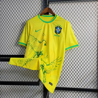 BRAZIL YELLOW PIGEON KIT - KitCulture©