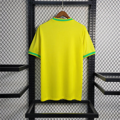 BRAZIL YELLOW PIGEON KIT - KitCulture©