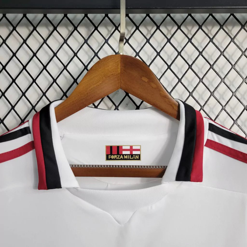 AC MILAN 2009/10 AWAY SHIRT - KitCulture©