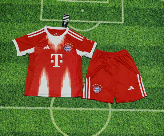 FC BAYERN 2025/26 HOME KIT - KitCulture©