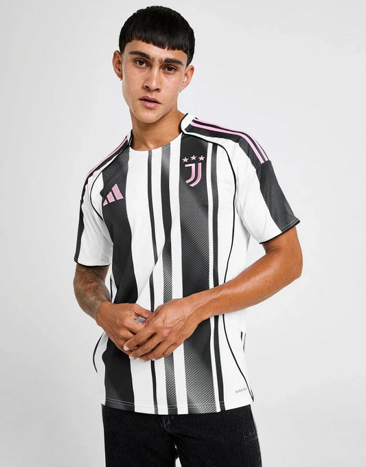 JUVENTUS 25/26 HOME KIT - KitCulture©
