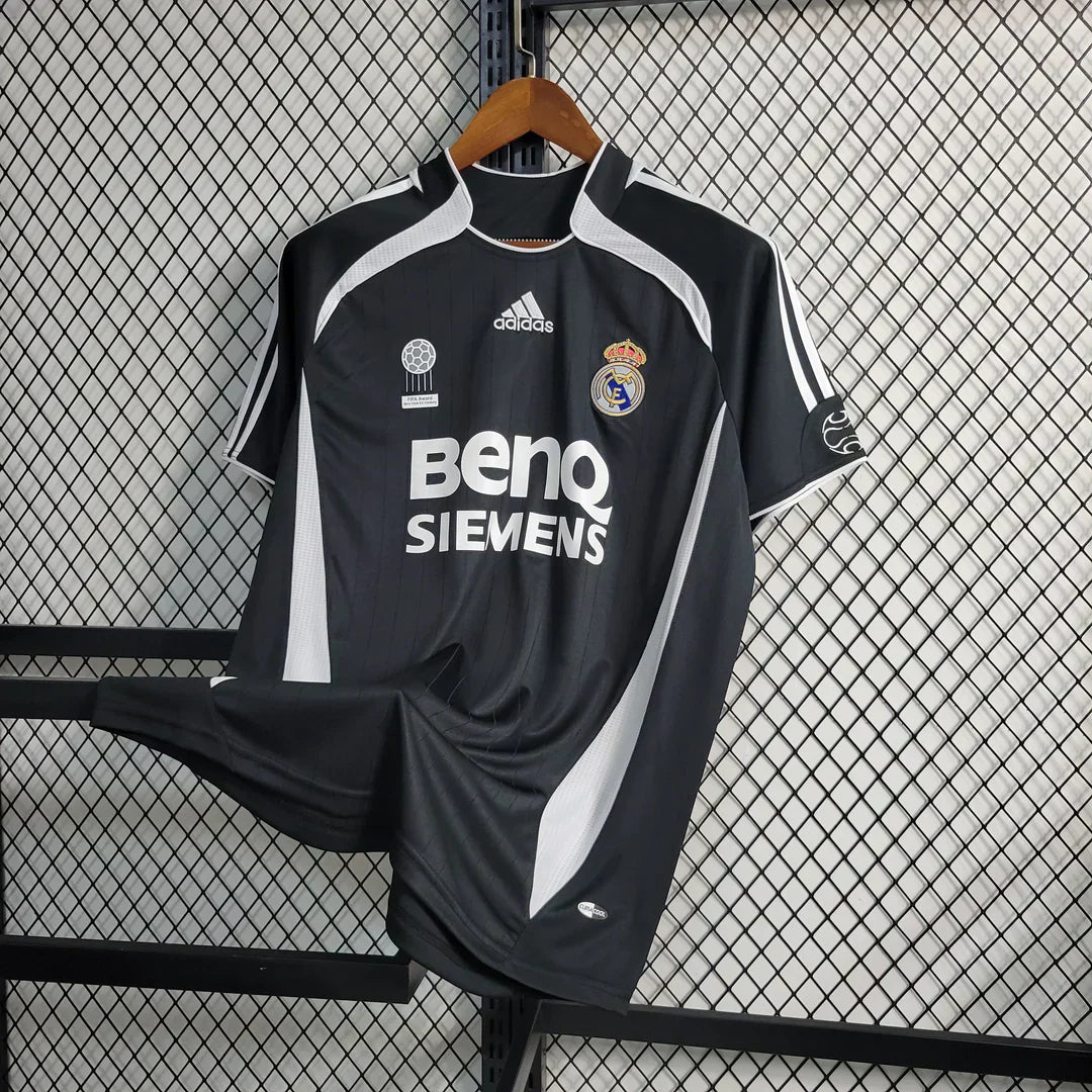 REAL MADRID 2006/07 AWAY SHIRT - KitCulture©