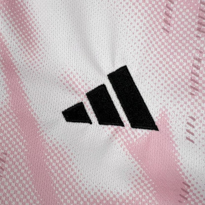 REAL MADRID PINK DREAM KIT - KitCulture©